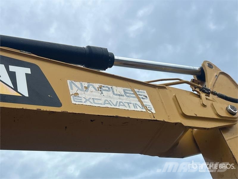 CAT 320 GC Tracked Excavator Гусеничные экскаваторы