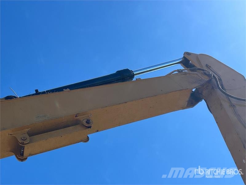 CAT 320 Long Reach Tracked Excavator Bageri gusjeničari