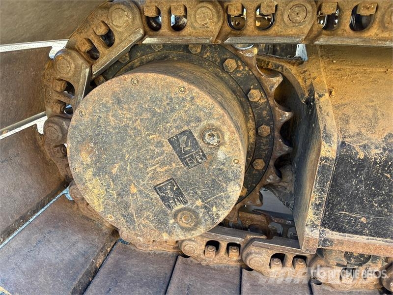 CAT 320 Tracked Excavator Bageri guseničari