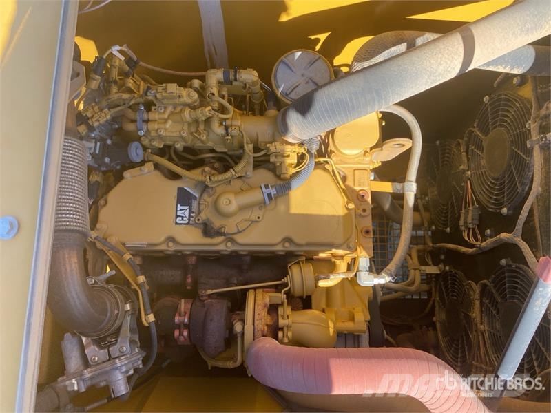CAT 320 Tracked Excavator Gravemaskiner på larvebånd
