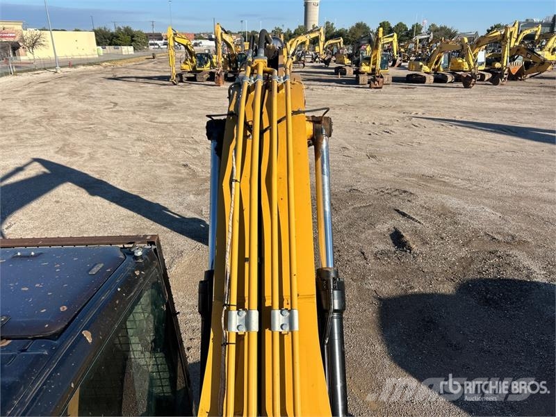 CAT 320 Tracked Excavator Bagri goseničarji