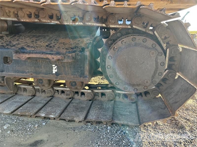 CAT 320 Tracked Excavator Bagri goseničarji
