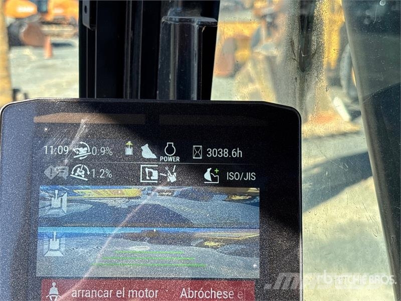 CAT 320 Tracked Excavator Bageri guseničari