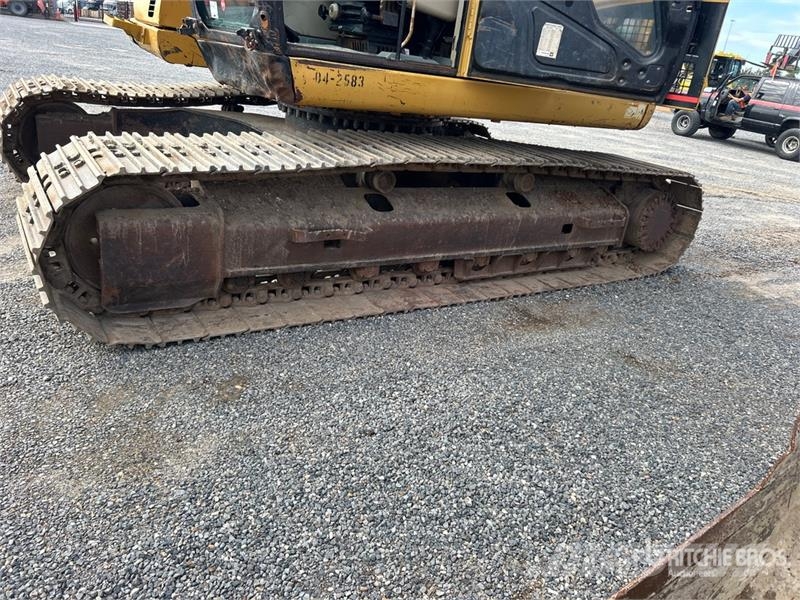CAT 320C Гусеничные экскаваторы
