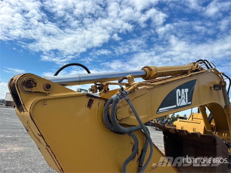CAT 320C Гусеничные экскаваторы