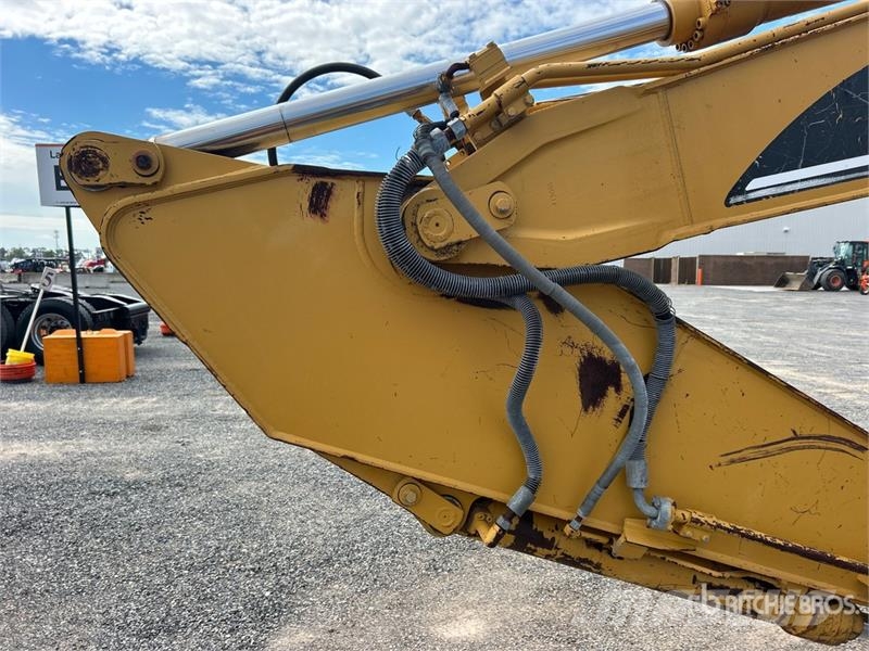 CAT 320C Гусеничные экскаваторы