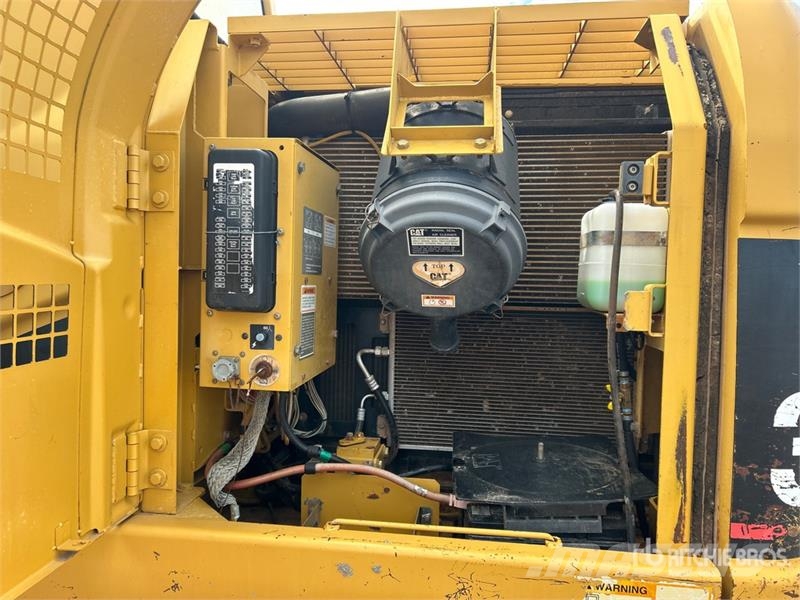 CAT 320C Гусеничные экскаваторы
