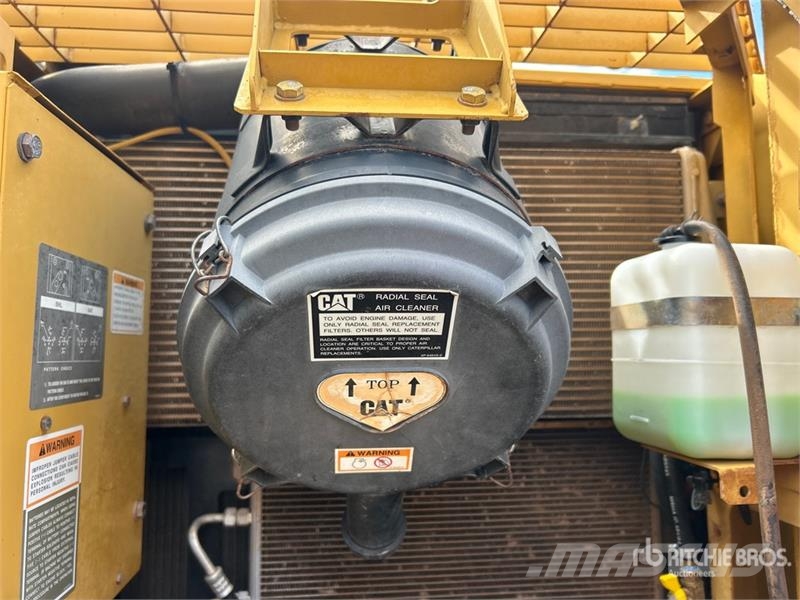 CAT 320C L Tracked Excavator Raupenbagger