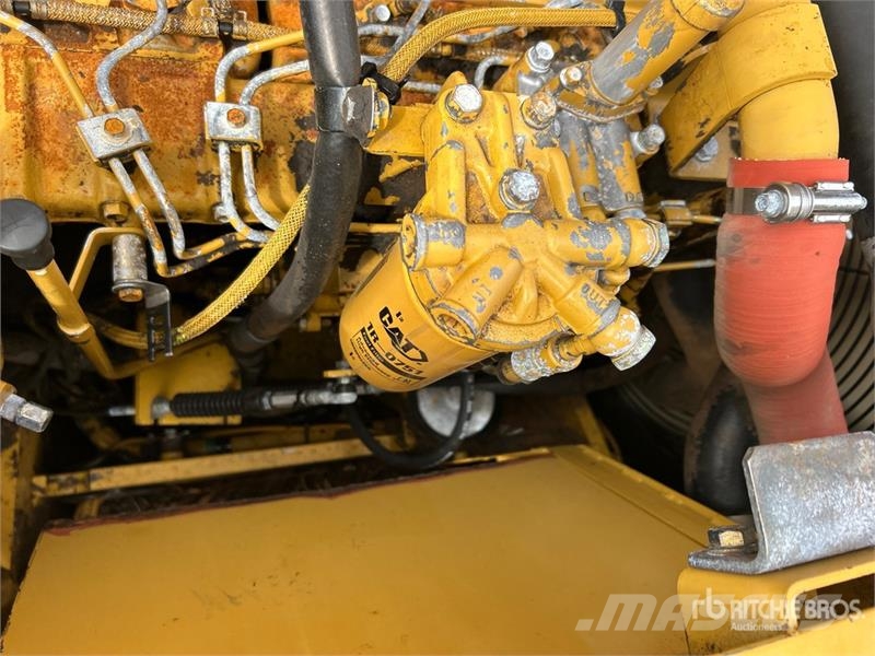 CAT 320C L Tracked Excavator Raupenbagger