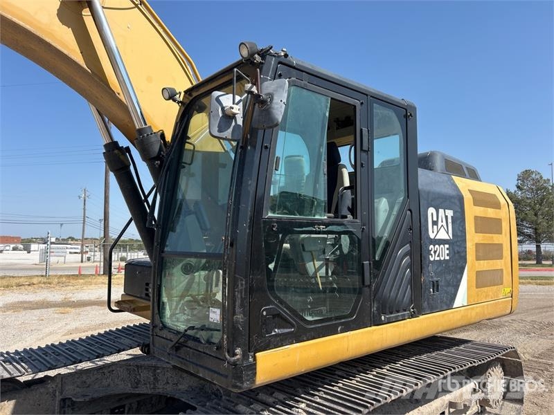 CAT 320E L Tracked Excavator Bagri goseničarji