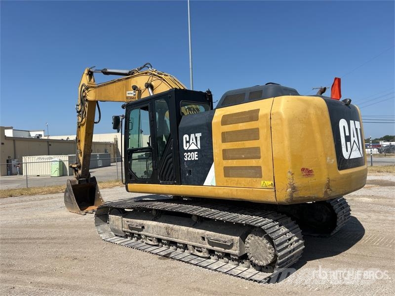 CAT 320E L Tracked Excavator Bagri goseničarji