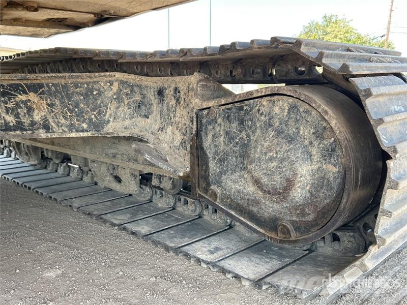 CAT 320E L Tracked Excavator Bagri goseničarji