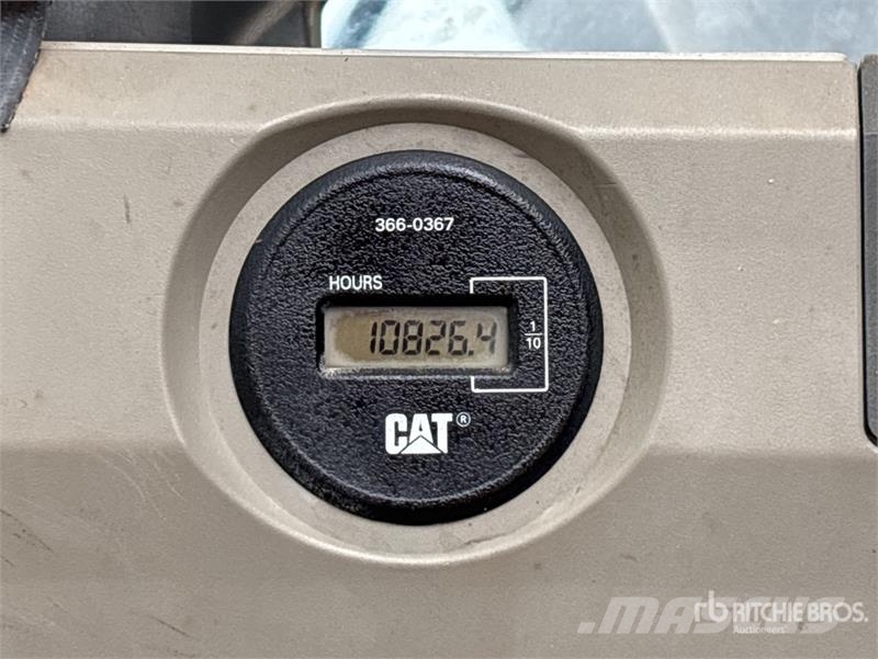 CAT 320E LRR Tracked Excavator Kāpurķēžu ekskavatori