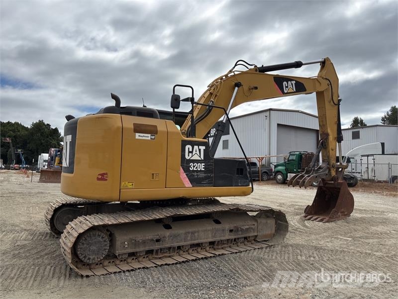 CAT 320E LRR Tracked Excavator Kāpurķēžu ekskavatori