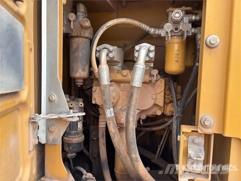 CAT 320E LRR Tracked Excavator Kāpurķēžu ekskavatori