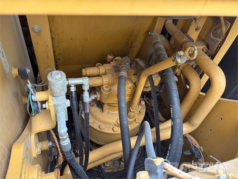 CAT 320E LRR Tracked Excavator Kāpurķēžu ekskavatori
