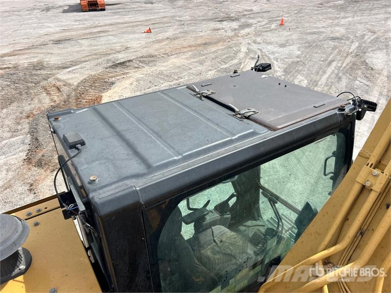 CAT 320F L Tracked Excavator Gravemaskiner på larvebånd