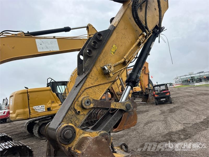 CAT 320F L Tracked Excavator Bagri goseničarji