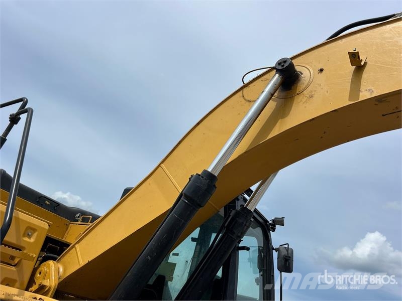 CAT 320F L Tracked Excavator Gravemaskiner på larvebånd