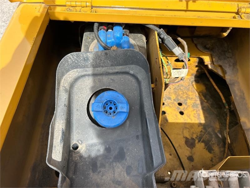 CAT 320F L Tracked Excavator Gravemaskiner på larvebånd
