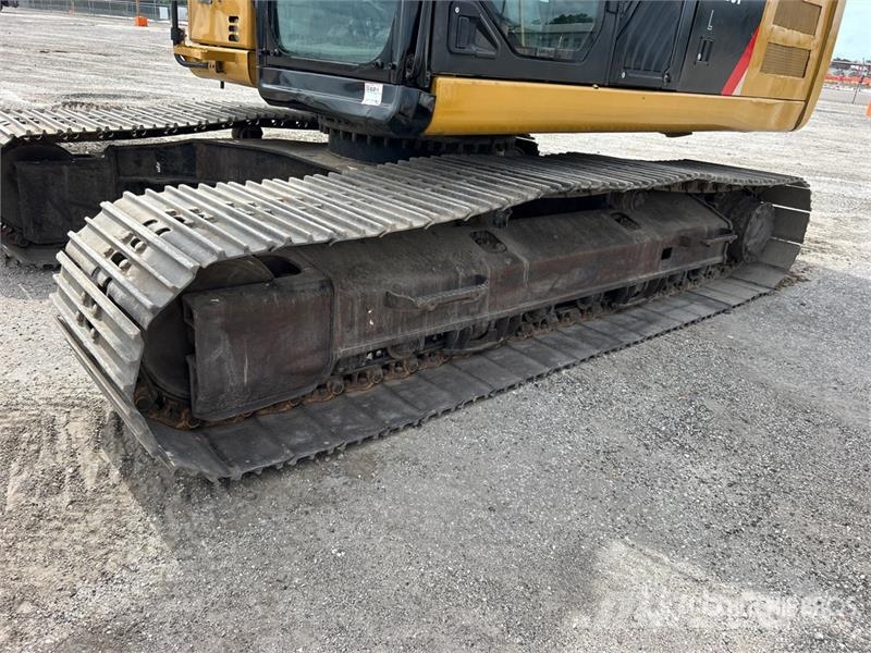 CAT 320F L Tracked Excavator Gravemaskiner på larvebånd