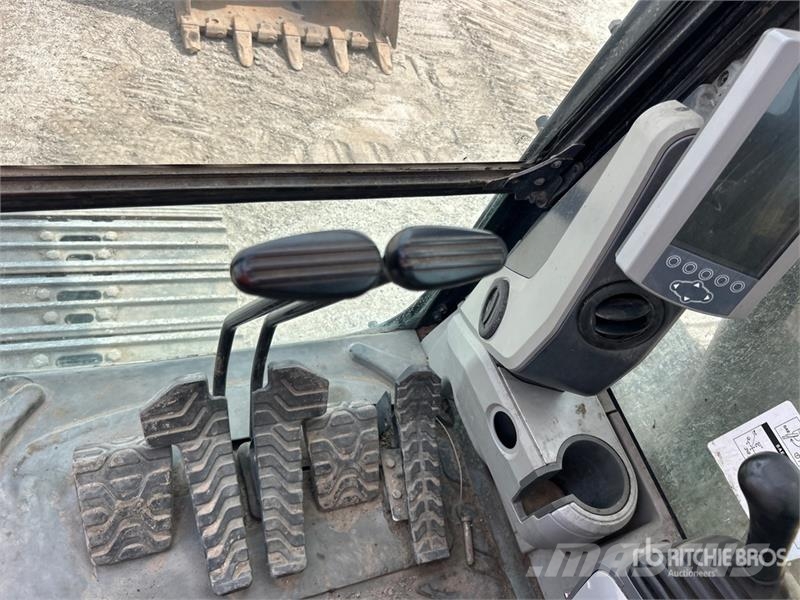 CAT 320F L Tracked Excavator Gravemaskiner på larvebånd