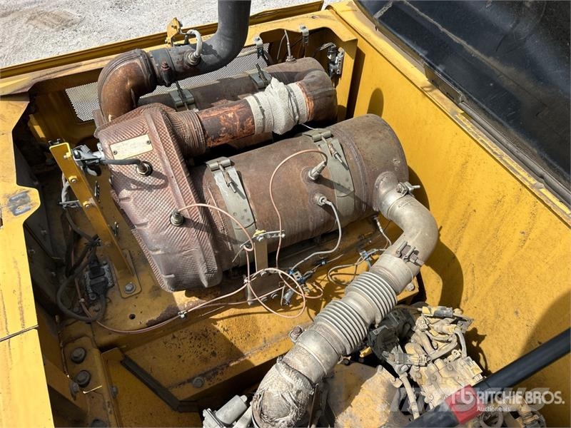 CAT 320F L Tracked Excavator Gravemaskiner på larvebånd