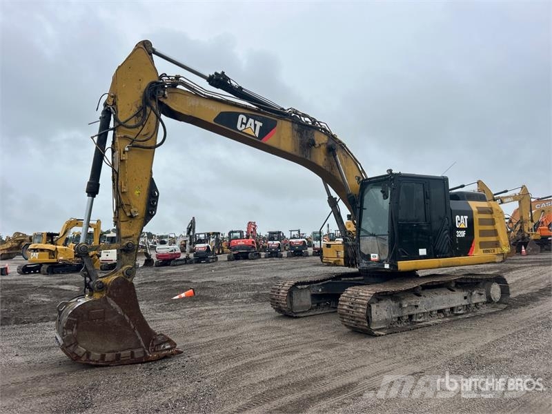 CAT 320F L Tracked Excavator Bagri goseničarji