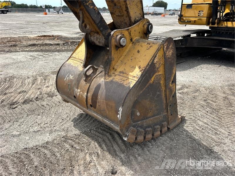 CAT 320F L Tracked Excavator Gravemaskiner på larvebånd