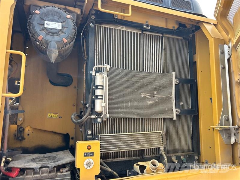 CAT 320F L Tracked Excavator Gravemaskiner på larvebånd