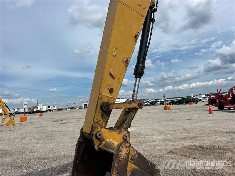 CAT 320F L Tracked Excavator Gravemaskiner på larvebånd