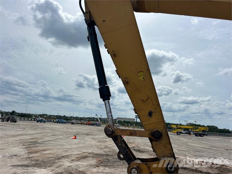 CAT 320F L Tracked Excavator Gravemaskiner på larvebånd