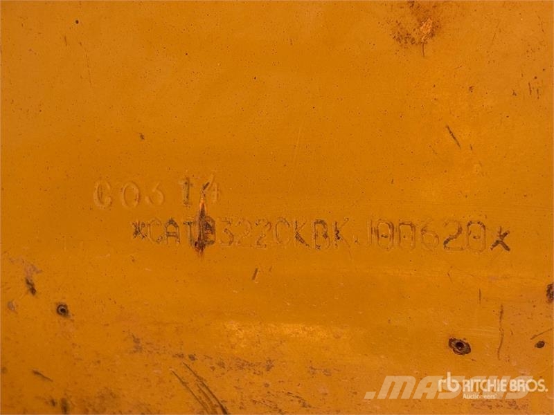 CAT 322C L Tracked Excavator Crawler excavators