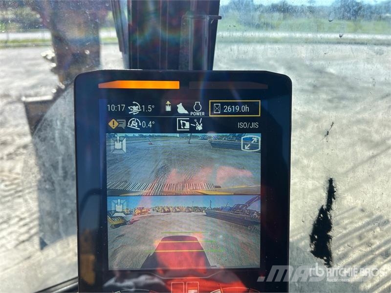 CAT 323 Tracked Excavator Pásové rýpadlá