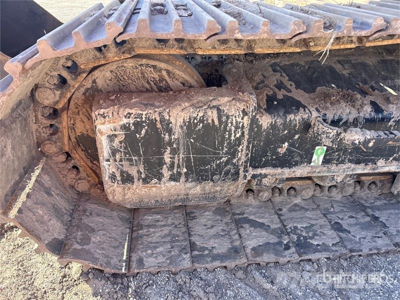 CAT 323 Tracked Excavator Pásové rýpadlá