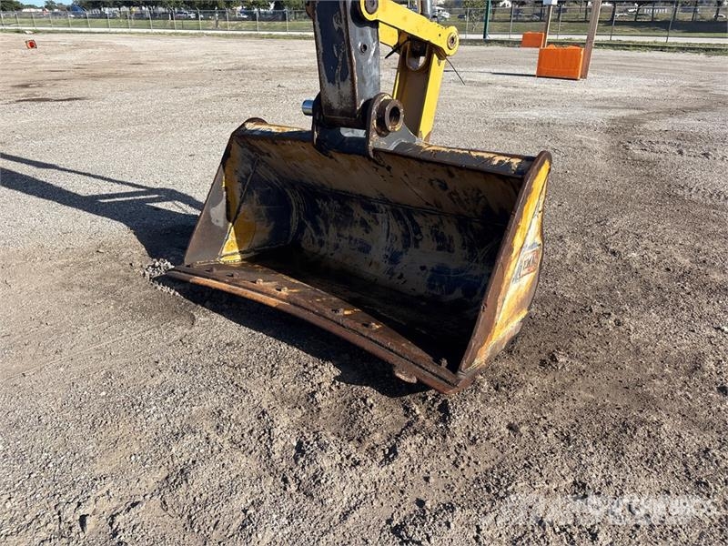 CAT 325 CL Long Reach Amphibious Tracked Excavator Гусеничні екскаватори