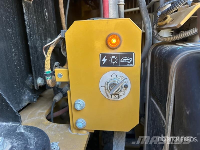CAT 325F LCR Tracked Excavator Gravemaskiner på larvebånd