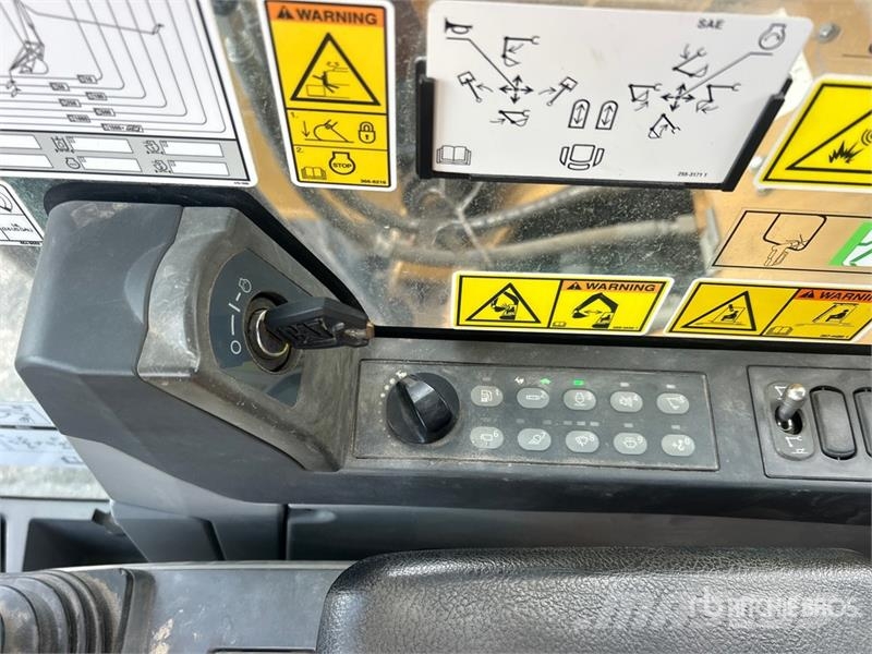 CAT 325F LCR Tracked Excavator Gravemaskiner på larvebånd