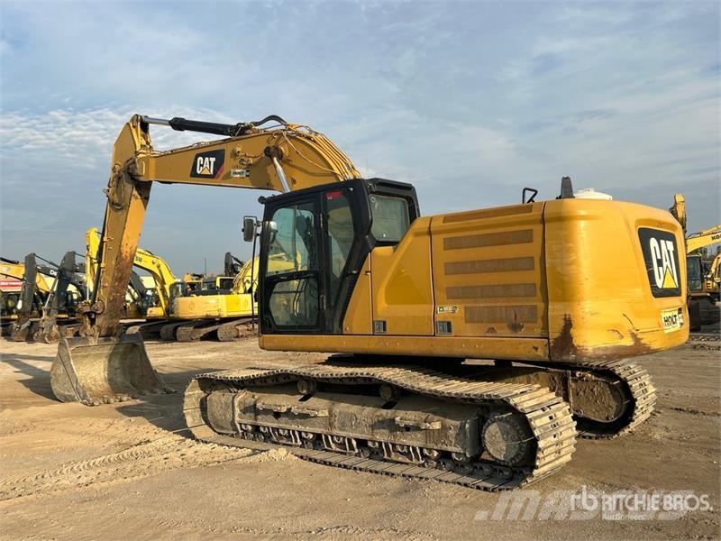 CAT 330 L Tracked Excavator Raupenbagger