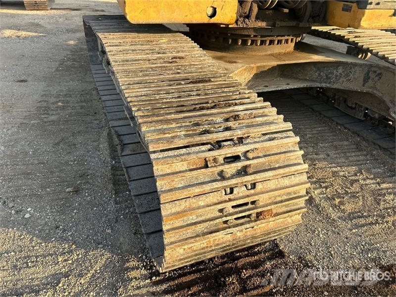 CAT 330 L Tracked Excavator Raupenbagger