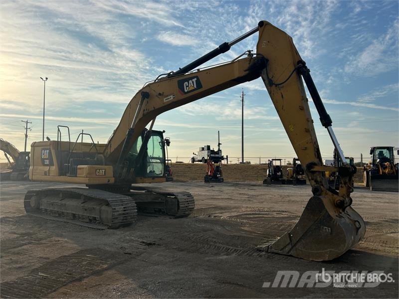 CAT 330 L Tracked Excavator Raupenbagger