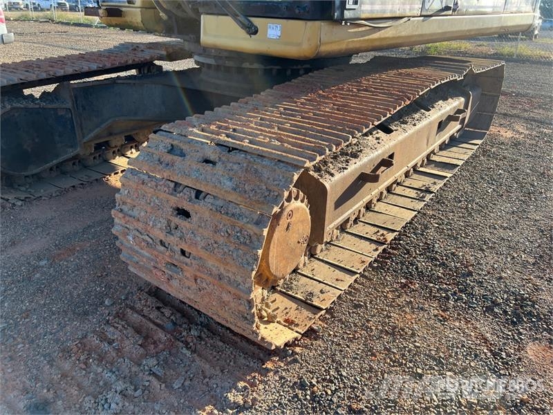 CAT 330B L Tracked Excavator Bagri goseničarji