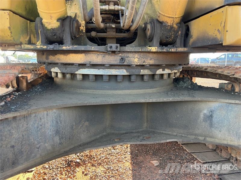 CAT 330B L Tracked Excavator Bagri goseničarji
