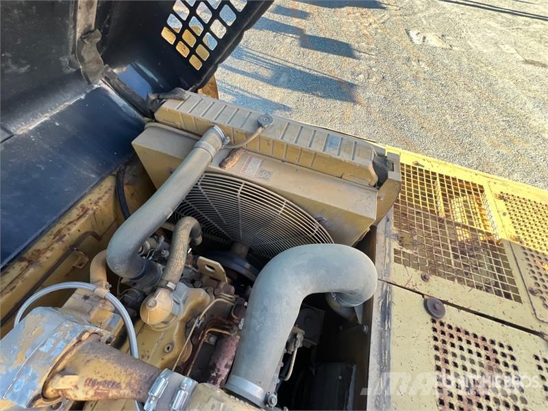 CAT 330B L Tracked Excavator Bagri goseničarji