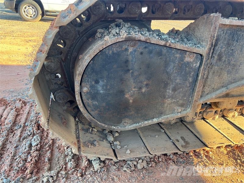 CAT 330B L Tracked Excavator Bagri goseničarji