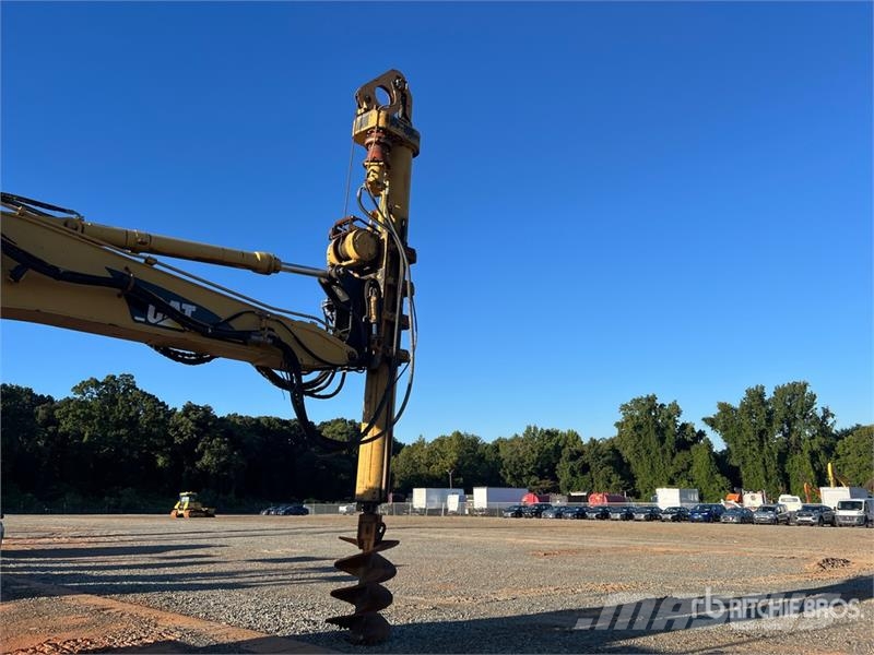 CAT 330B L Tracked Excavator Bagri goseničarji