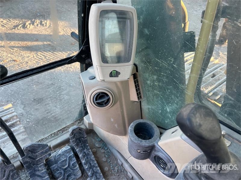 CAT 330C L Tracked Excavator Excavatoare pe șenile
