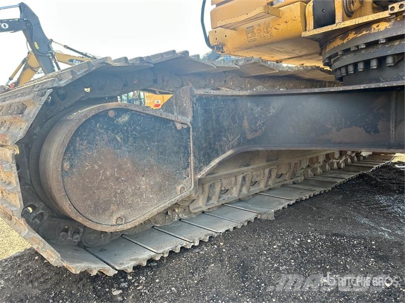 CAT 330D L Tracked Excavator Raupenbagger