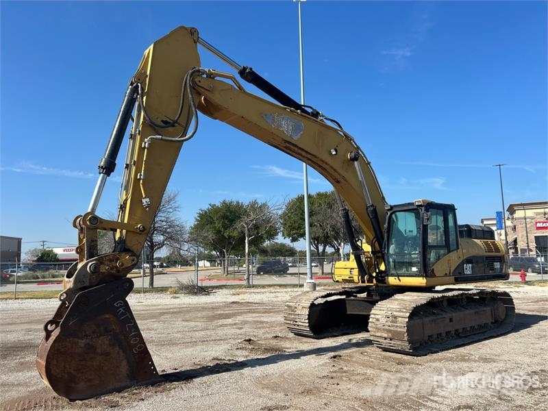 CAT 330D L Tracked Excavator Raupenbagger