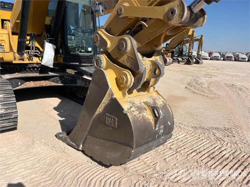 CAT 330F L Tracked Excavator Escavatori cingolati